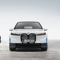 Los BMW iX xDrive40 y BMW iX xDrive50 llegan con la máxima tecnología para ser referentes entre los SUV grandes en la era del coche eléctrico