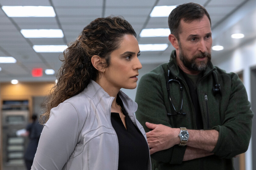 La temporada 2 de 'The Pitt' habla de la llegada de la IA al sistema sanitario: "Tiene potencial para usarse con prudencia y para el desastre"