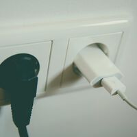 Ni regletas, ni líos de cables: Leroy Merlin y la solución para multiplicar los enchufes en casa sin llamar al electricista