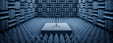 Achávamos que o silêncio absoluto trazia paz, mas o cérebro reage de forma assustadora: alucinações e perda de equilíbrio