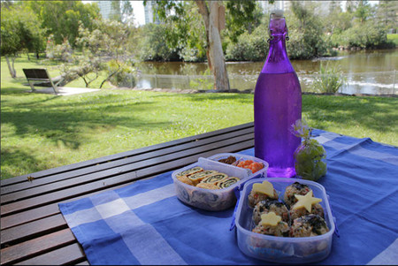 Este verano mantén a las bacterias lejos de vuestras comidas en el campo o la playa