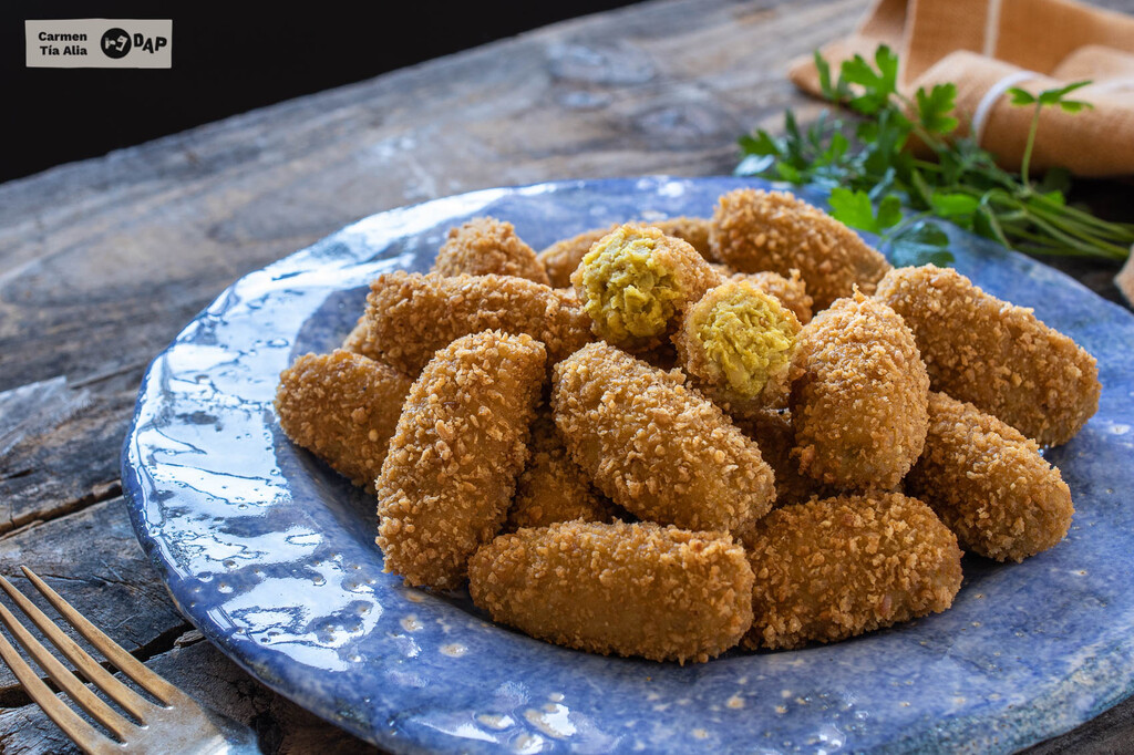 Croquetas de garbanzos y berenjena, receta de cocina fácil, sencilla y