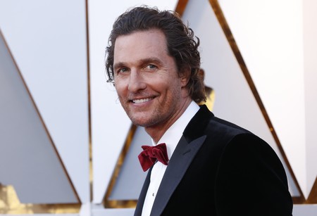 Matthew McConaughey escribe sus memorias y queremos saberlo todo sobre los fantasmas de sus ex novias pero él dice que es mucho más