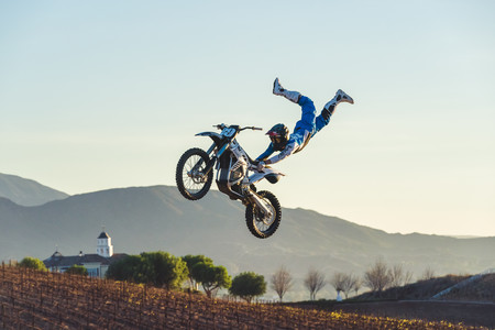 Así de bien lucía el futuro de las motos eléctricas de Alta Motors en 3 minutos de vídeo antes de su cierre