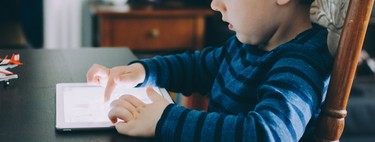 Dos o más horas al día de "tiempo de pantalla" aumenta la probabilidad de tener problemas de atención en niños de edad preescolar