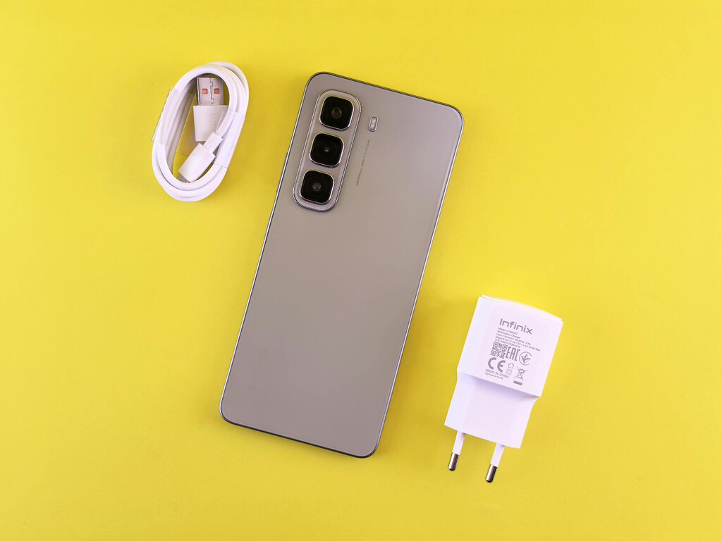 Si tienes un cargador USB viejo que ya no usas, no lo tires aunque sea lento: los mejores usos para darles una segunda vida