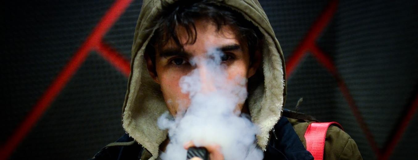 en los estudios de sangre sale si fumas vape Fruitia X Fume 18ml Disposable Vape