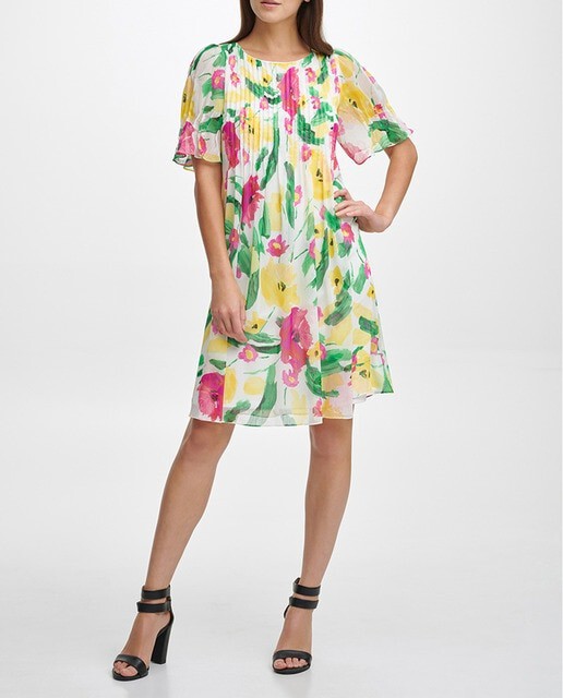 Si tenemos este vestido de DKNY lo tenemos todo porque es super versatil y ademas esta rebajado en el outlet de El Corte Ingles