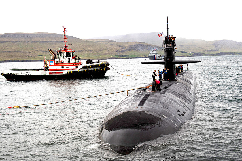 Un submarino nuclear de EEUU acaba de llegar a Islandia por primera vez en la historia. Eso solo puede significar una cosa: GIUK thumbnail