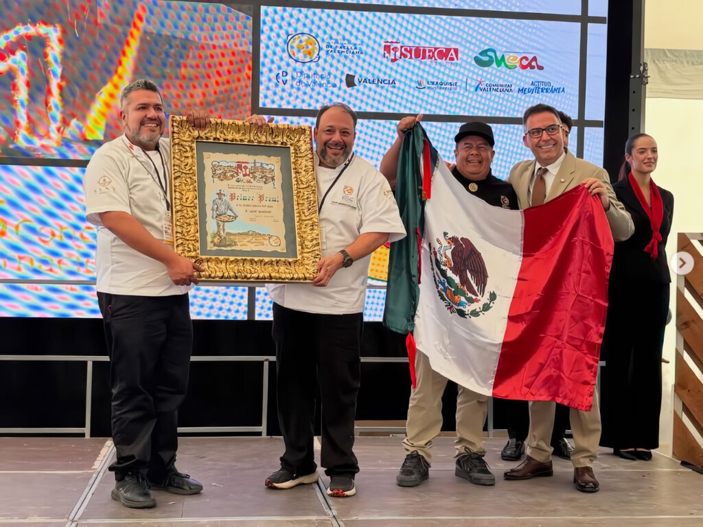 Un restaurante de México gana el premio a la mejor paella valenciana del mundo en el veterano concurso de Sueca