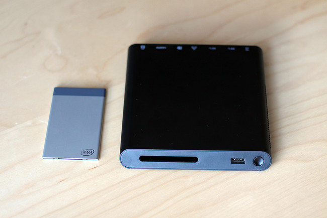 激レア】 Intel Compute Card & Dock 【値下げ】 【公式通販】