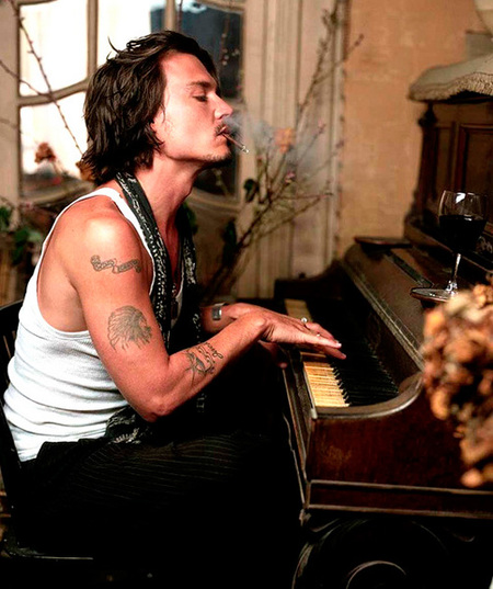 Jonnhy Depp Tatuaje