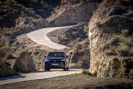 Tayron Ultra Violeta 15