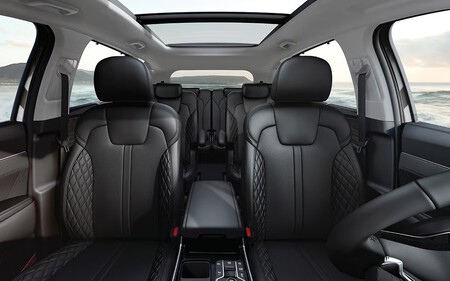 Sorento Interior