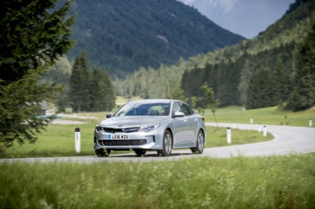 Kia Optima Hibrido Enchufable 3