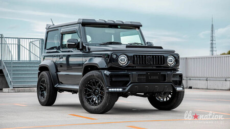 Lo más deseado: el Suzuki Jimny se viste de Liberty Walk para emular al Mercedes-AMG G63
