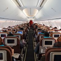 Con los medicamentos como Ozempic para adelgazar las aerolíneas se frotan las manos: piensan ahorrar millones en combustible