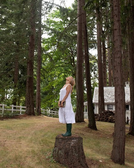 An Island Girl At Heart Reading To The Trees Feeling Right At Home