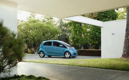 Mitsubishi i-MiEV: ejemplo de la evolución del precio de un coche eléctrico