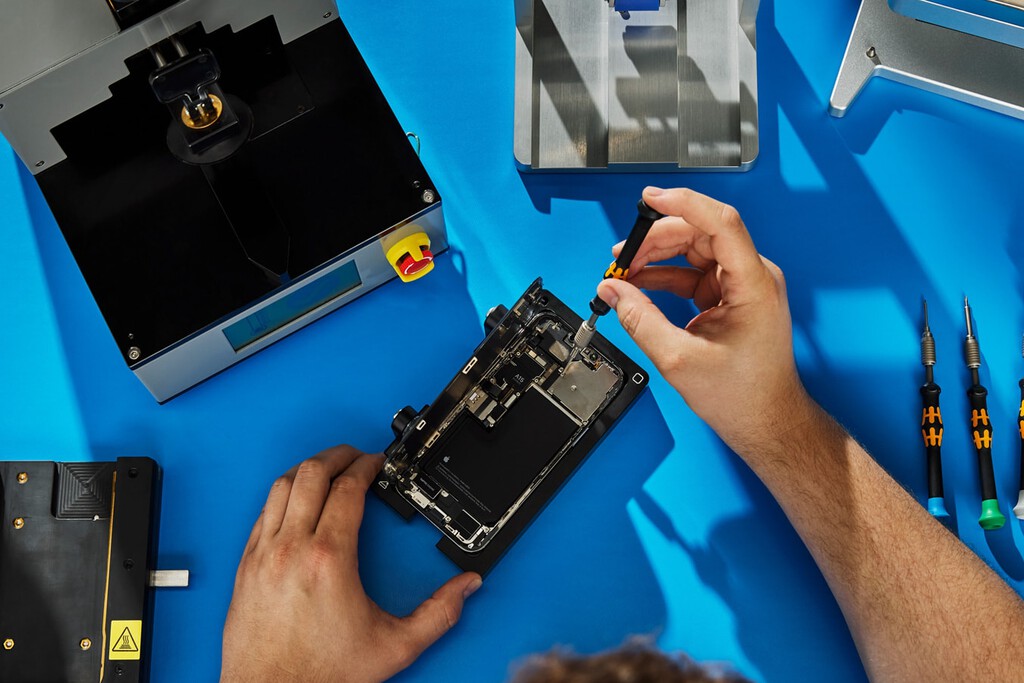 Reparar un iPhone es ahora más caro: así quedan los precios de todos los servicios