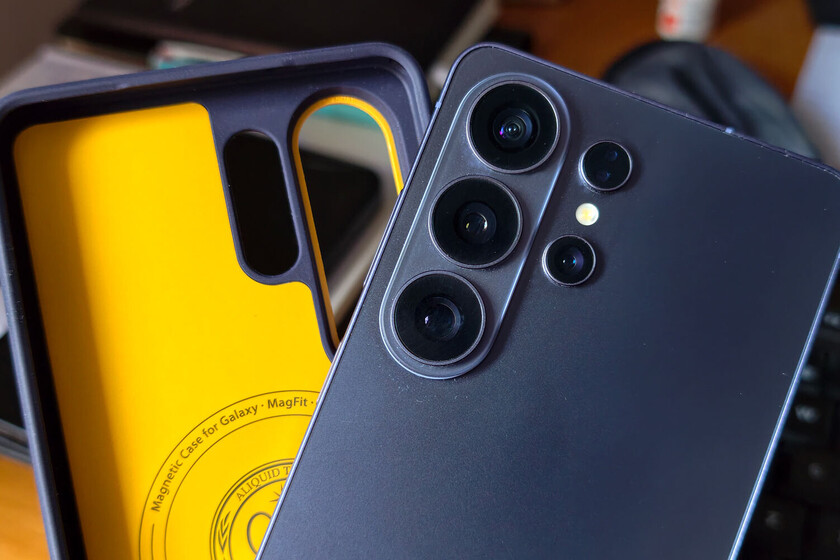 Cuidado con la funda que eliges para proteger tu teléfono: hay materiales que afectan a la cobertura de red y WiFi