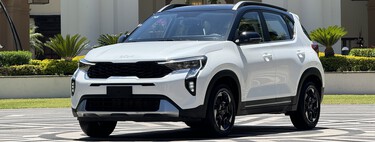 Manejamos el Kia Sonet: el SUV más barato de Kia convence, pero tiene al enemigo en casa
