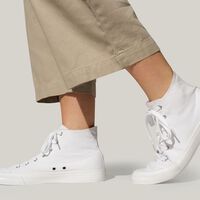 Aprovecha la rebaja final de El Corte Inglés: descuentos del 50% en zapatillas Converse que no te quitarás en todo el año 