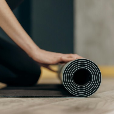 Si tienes más de 50, este es el ejercicio más completo para hacer en casa y sin material extra que vas a encontrar