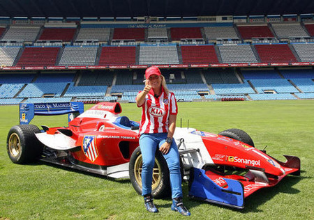 La Superleague Fórmula también es mixta: María de Villota ficha por el "Atleti"