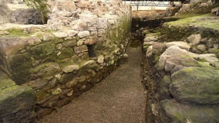 Visita gratis la excavación de la Porticada en Santander