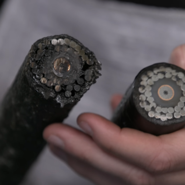 Abandonado há 20 anos, o primeiro cabo transoceânico a utilizar fibra óptica vai finalmente ser retirado do mar 