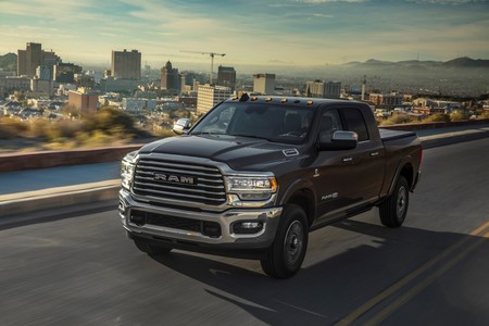 RAM Heavy Duty 2019: con sus 1,000 lb-pie de par la cuestión es saber qué no podrá remolcar o cargar