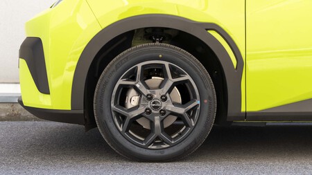 Byd Dolphin Surf 2025 5