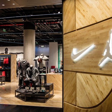 Ni Skechers ni Clarks, las zapatillas perfectas para caminar durante horas las tiene rebajadas el outlet de Nike 