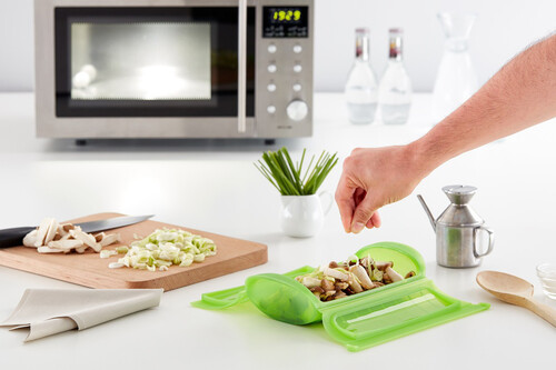 Microwave Steam Cooker With Tray