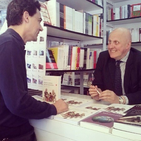 Leontxo García acaba de publicar el libro Ajedrez y ciencia, pasiones mezcladas