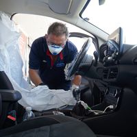 El Gobierno rescatará a la industria automotriz con 3.750 millones de euros, incluidas ayudas para coches de combustión