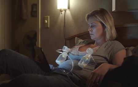 La realidad de una madre agotada y la importancia de pedir ayuda en 'Tully', la próxima película de Charlize Theron
