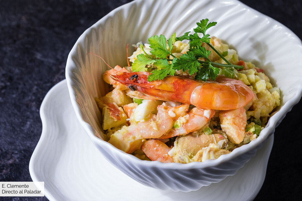 Cómo hacer salpicón de marisco. Receta fácil, sencilla y deliciosa.