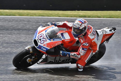 Andrea Dovizioso es el más rápido de la FP2 sin usar carenados aerodinámicos, Jonas Folger segundo