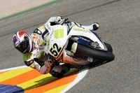 Toseland domina en la primera calificación 