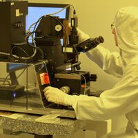 China tiene un as bajo la manga. Antes de que entre en vigor la nueva sanción de Estados Unidos, acelerarán la entrega de equipos de chips avanzados 