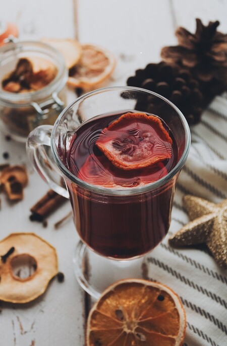 Vino especiado o Mulled wine una bebida muy navideña. Receta fácil