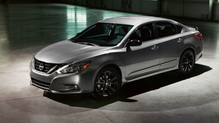 Nissan Midnight Edition: Precios e información de la ... Nissan Midnight Edition: Precios e información de la ...