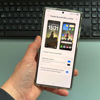 Hay usuarios a los que los fondos de pantalla dinámicos de One UI 8 no les funcionan. Samsung le acaba de poner solución