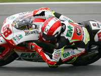 Marco Simoncelli también quiere celebración