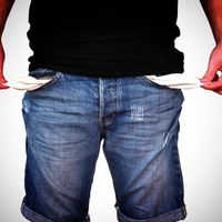 Millones de estadounidenses cobran poco más del salario mínimo y con él no llegan a fin de mes