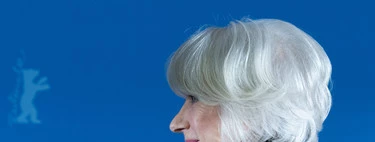 Pelo con canas: qué tienes que saber, de mano de los expertos, si no te quieres volver a teñir