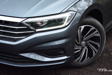 Volkswagen Jetta 2019 9