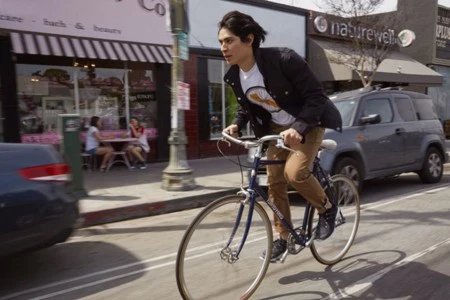 ¿Ciclista urbano? Levi's presenta una colección especialmente cómoda pensada para ti